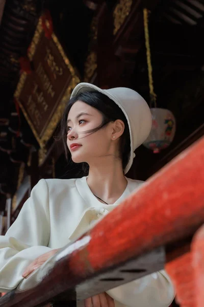 如果笨蛋会发光 – 《檐下听风》[30P]